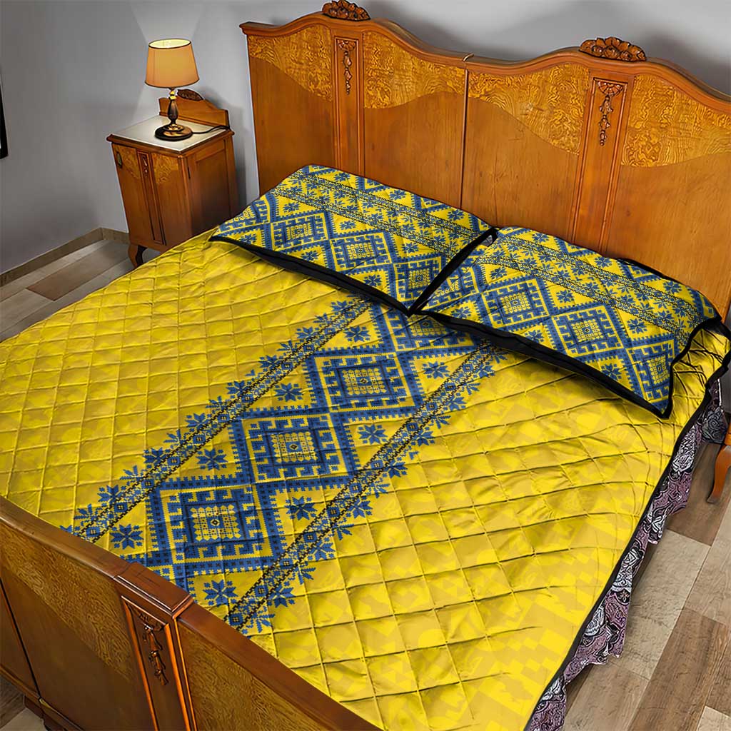 Blue Ukraine Folk Patterns Quilt Bed Set Simple Style