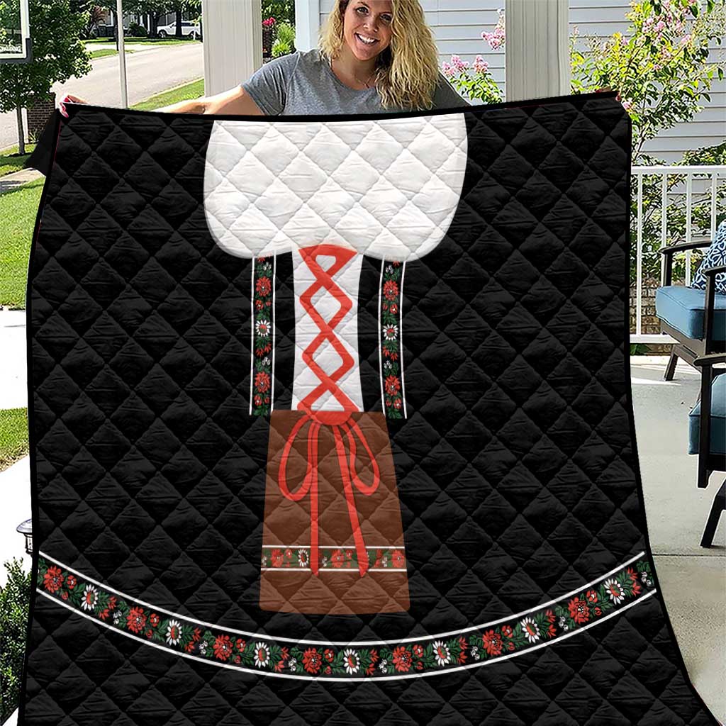 Oktoberfest Dirndl Costume Quilt German Beer Festival - Wonder Print Shop