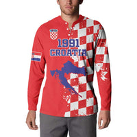 Custom Croatia Independence Day Button Sweatshirt Grunge Checkerboard Patterns With Map - Wonder Print Shop