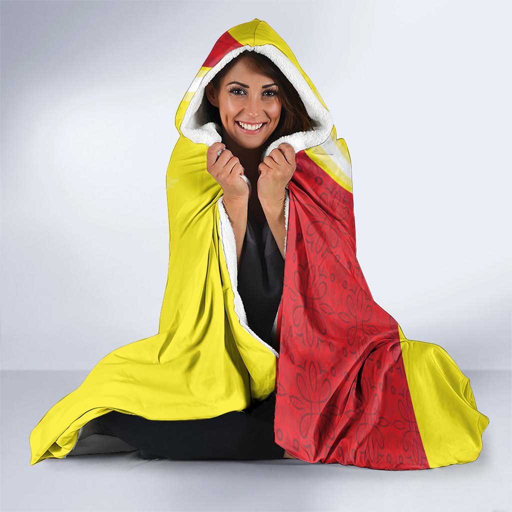 La Sicilia Hooded Blanket Bandiera della Sicilia Motif