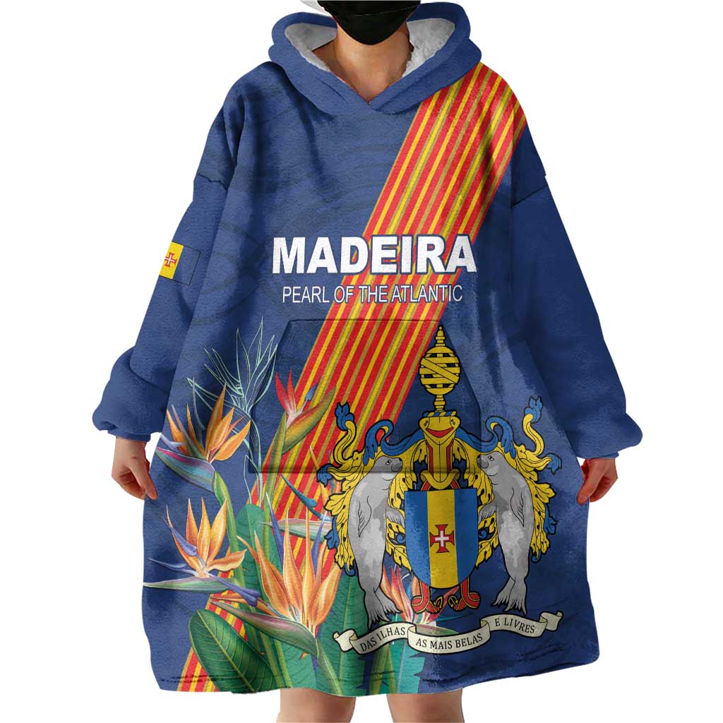 Personalized Madeira Wearable Blanket Hoodie Das Ilhas as Mais Belas e Livres