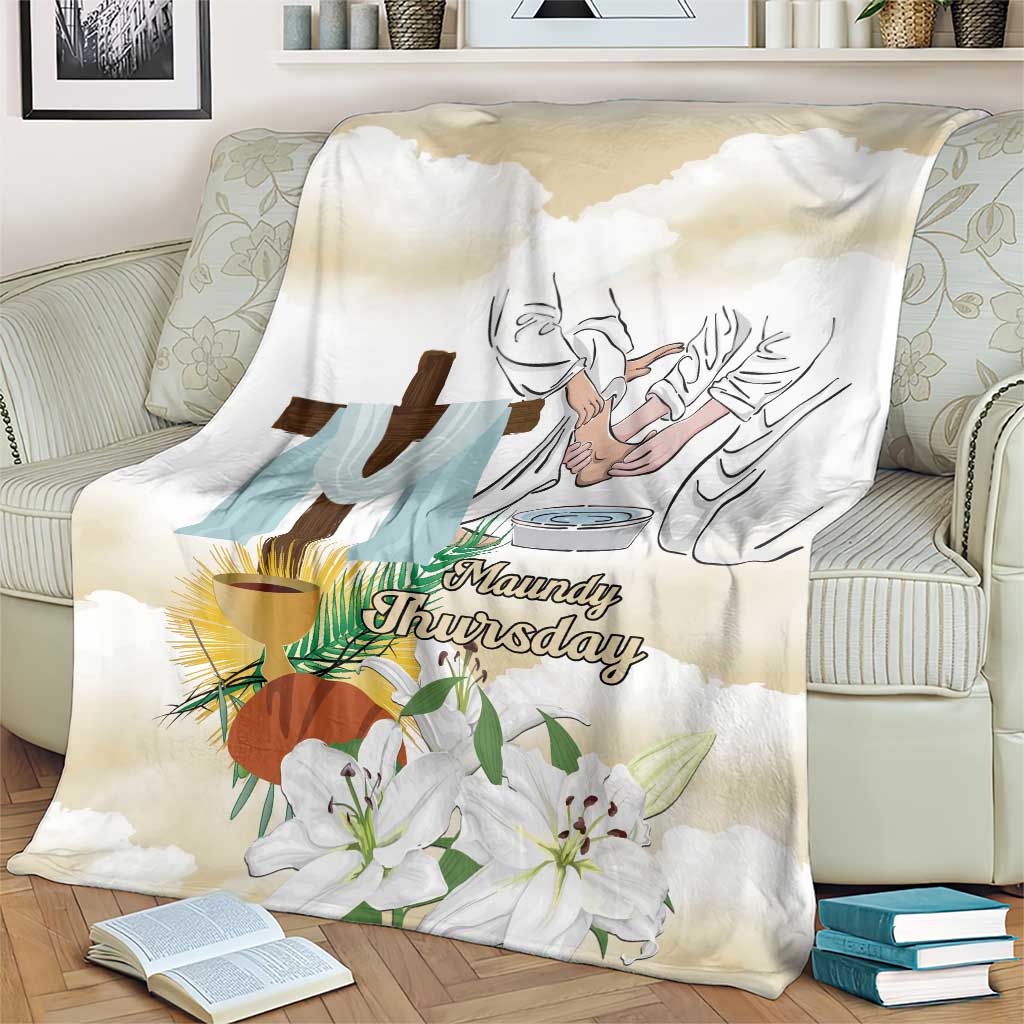 Happy Maundy Thursday Blanket Jesus Christ Washing Feet