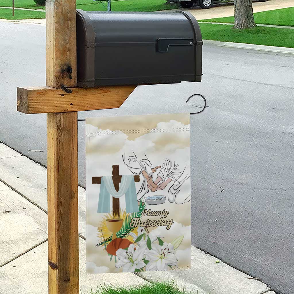 Happy Maundy Thursday Garden Flag Jesus Christ Washing Feet