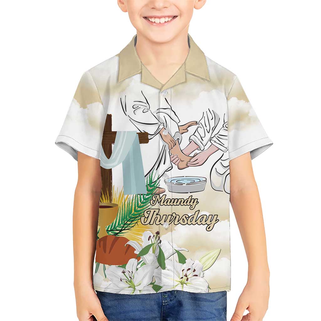 Happy Maundy Thursday Kid Hawaiian Shirt Jesus Christ Washing Feet