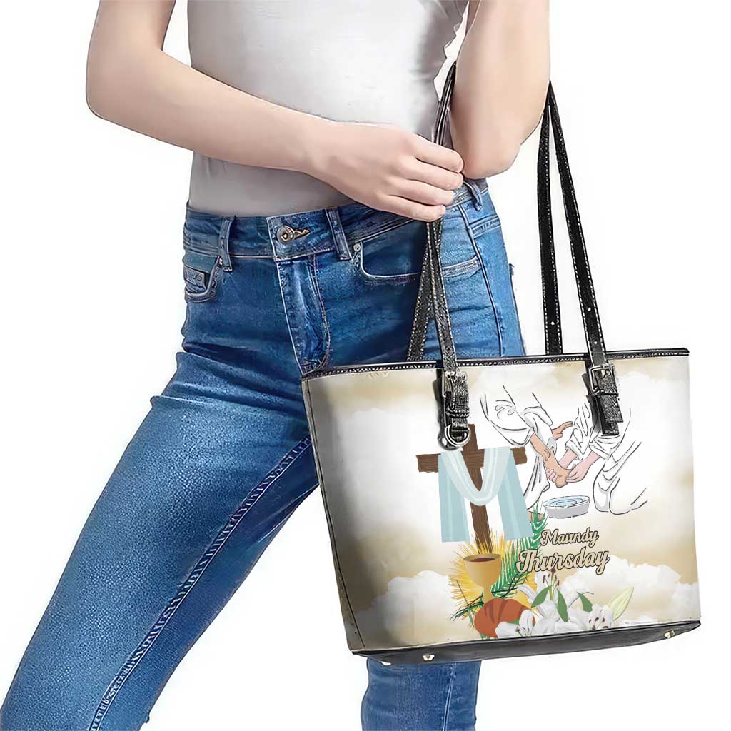 Happy Maundy Thursday Leather Tote Bag Jesus Christ Washing Feet