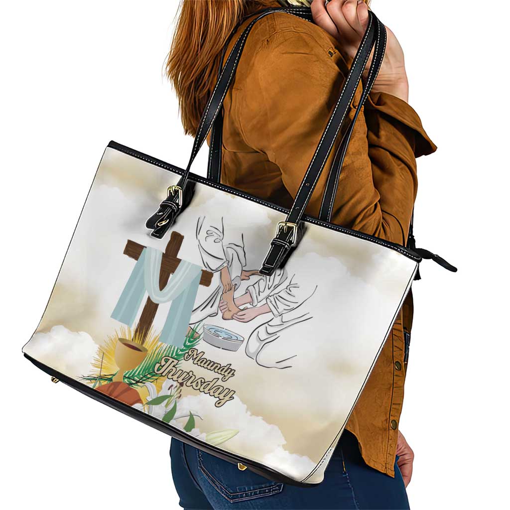 Happy Maundy Thursday Leather Tote Bag Jesus Christ Washing Feet