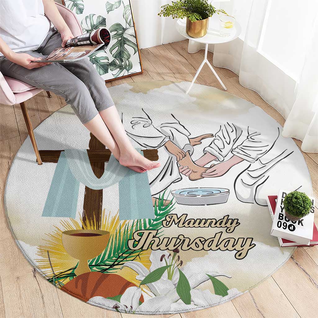 Happy Maundy Thursday Round Carpet Jesus Christ Washing Feet