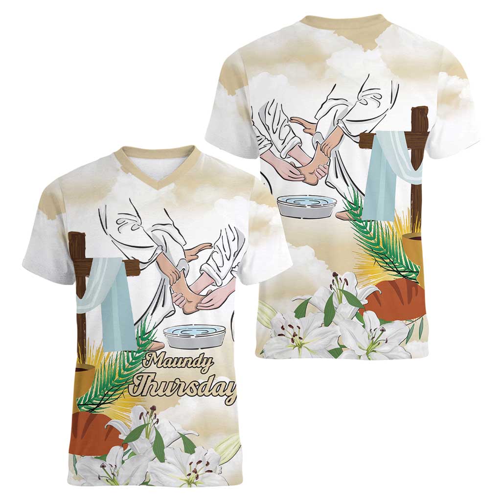 Happy Maundy Thursday Women V-Neck T-Shirt Jesus Christ Washing Feet