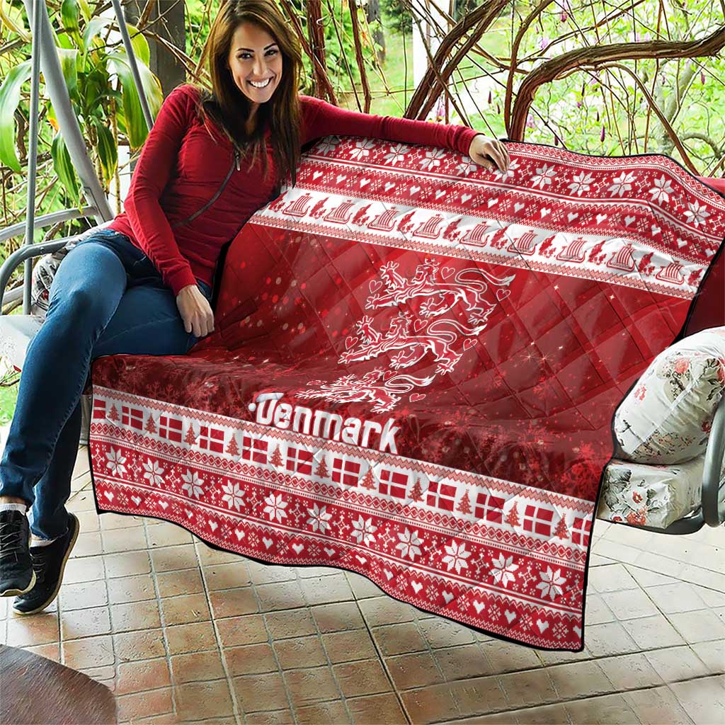 Denmark Christmas Quilt Three Danish Lions - Wonder Print Shop