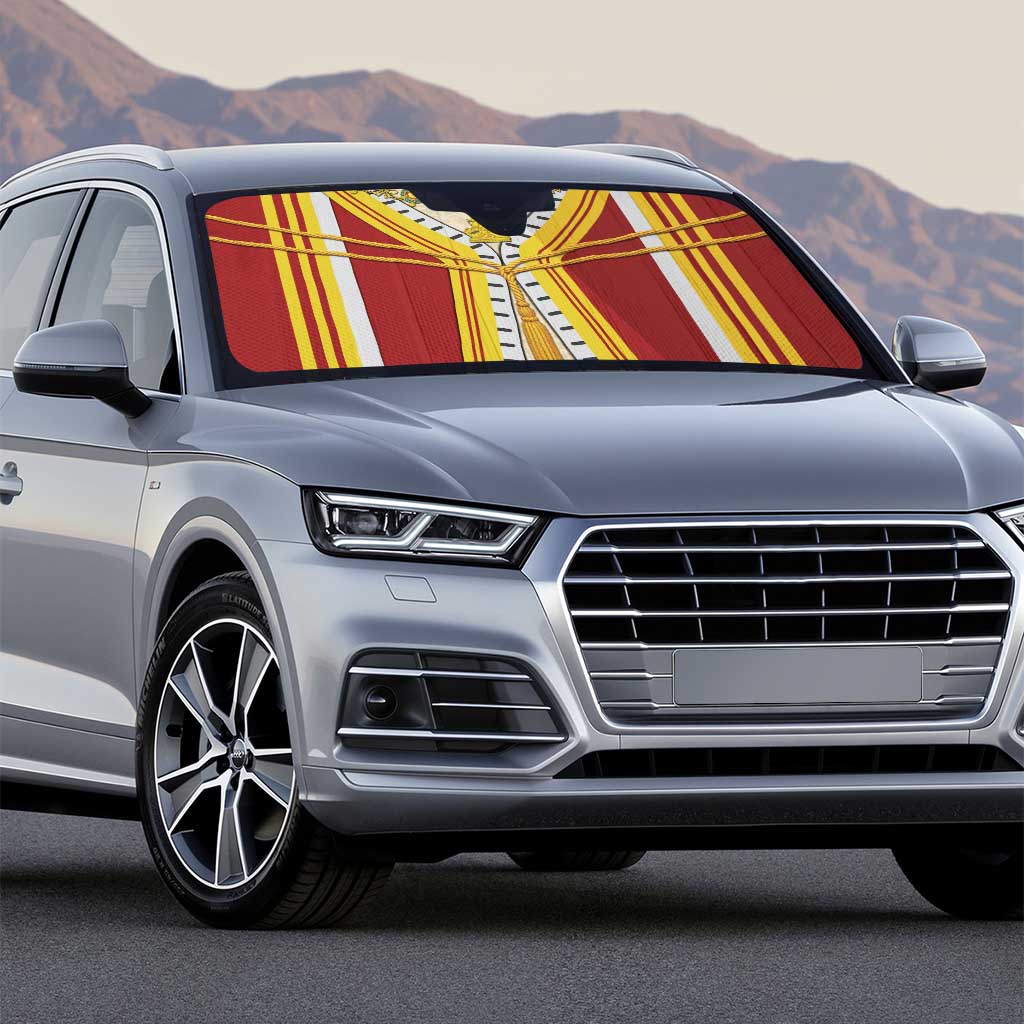 Victoria England Costume Auto Sun Shade - Wonder Print Shop