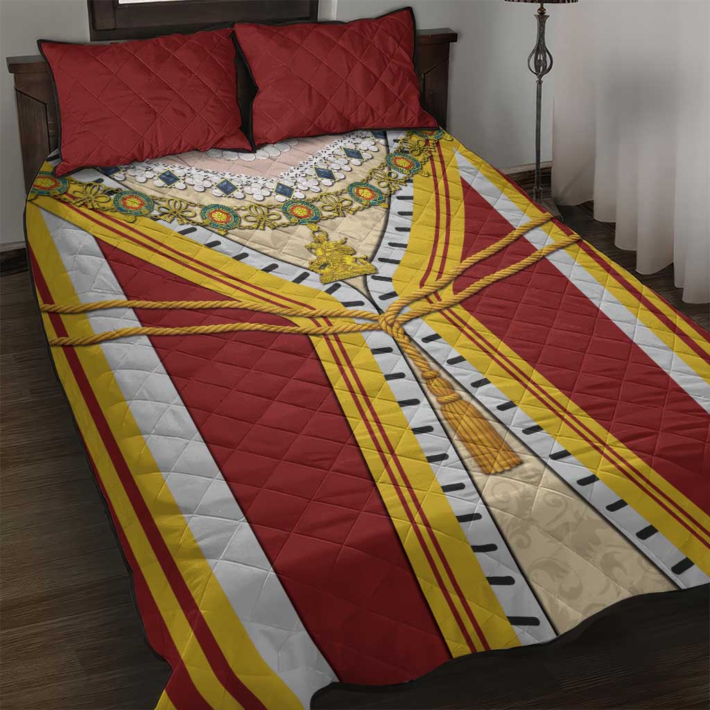 Victoria England Costume Quilt Bed Set - Wonder Print Shop