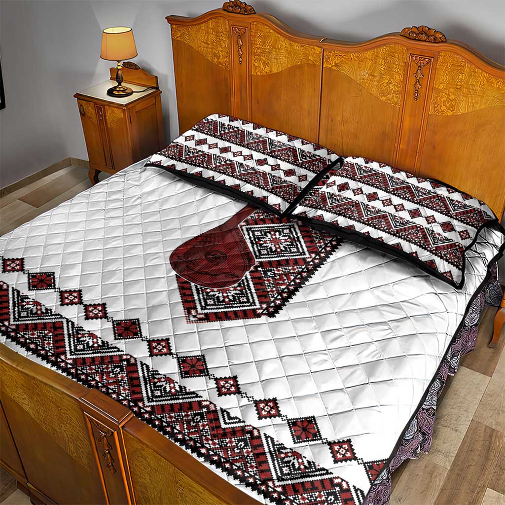 Ukraine Bandura Vyshyvanka Pattern Quilt Bed Set Ukrainian Heritage Folk White Version - Wonder Print Shop