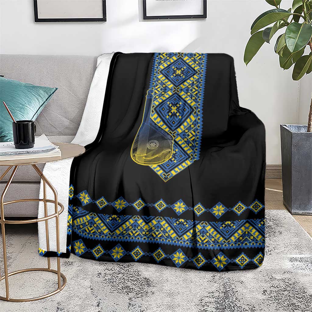 Ukraine Bandura Vyshyvanka Pattern Blanket Ukrainian Heritage Folk Black Version - Wonder Print Shop