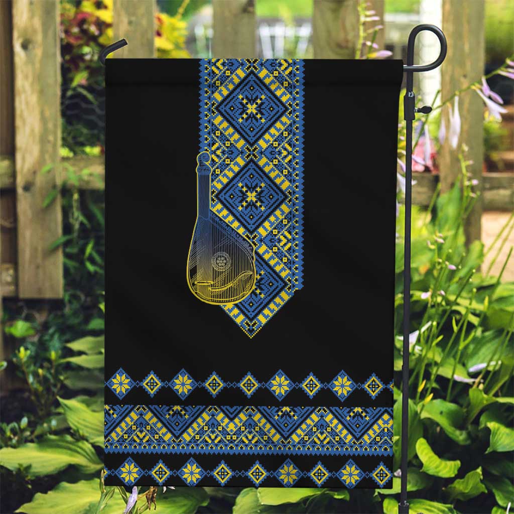 Ukraine Bandura Vyshyvanka Pattern Garden Flag Ukrainian Heritage Folk Black Version - Wonder Print Shop