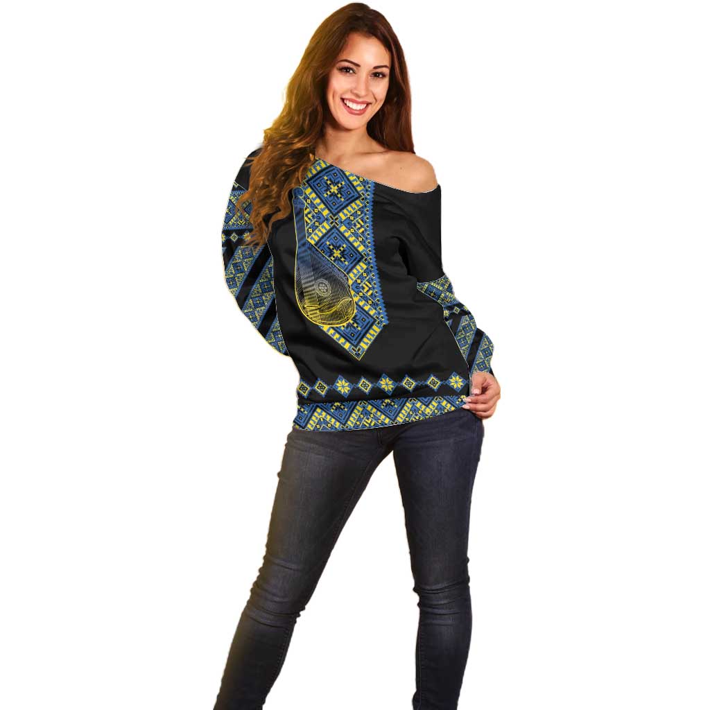 Ukraine Bandura Vyshyvanka Pattern Off Shoulder Sweater Ukrainian Heritage Folk Black Version - Wonder Print Shop