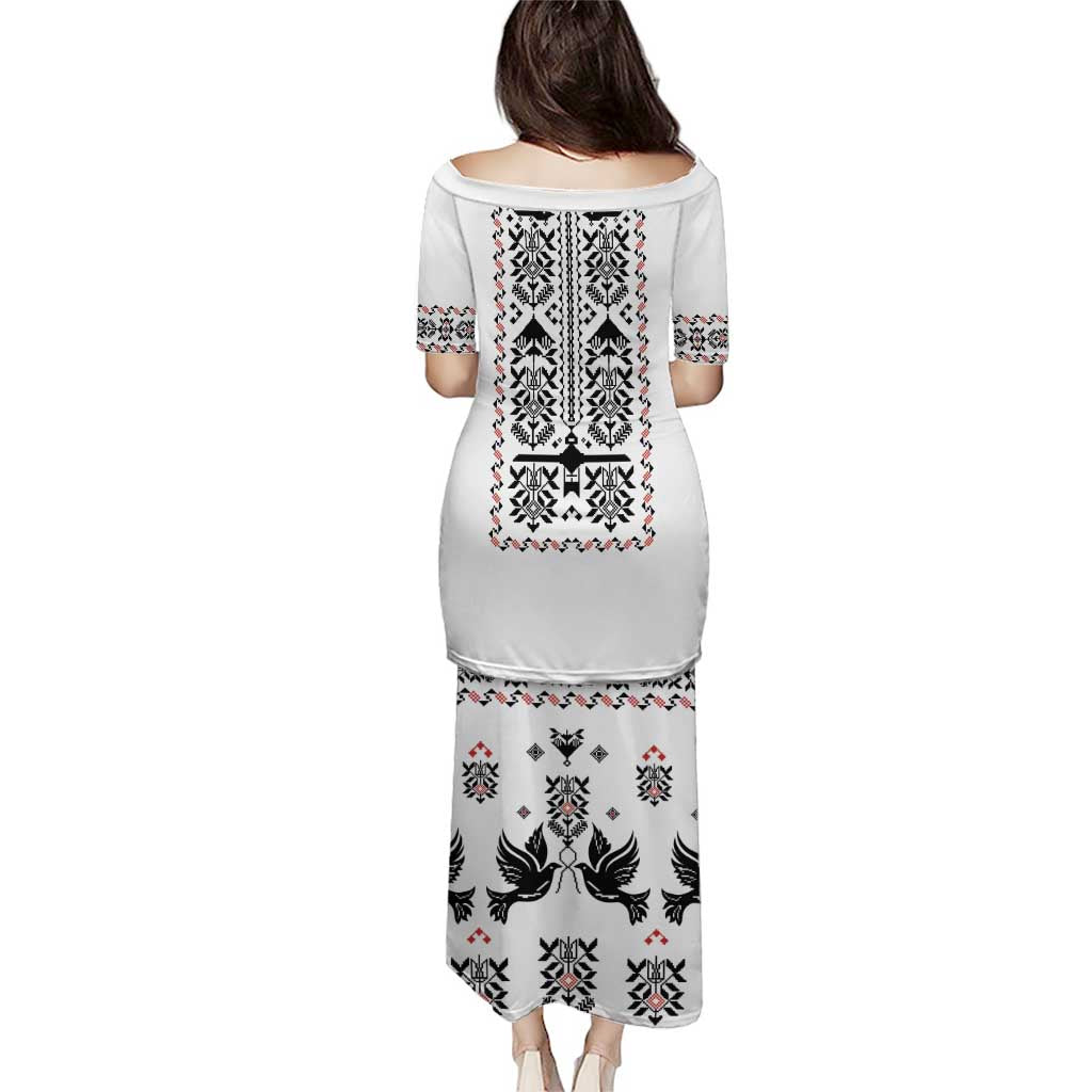 Ukraine Military Vyshyvanka Pattern Family Matching Puletasi and Hawaiian Shirt Ukrainian Heritage White Tactical Style