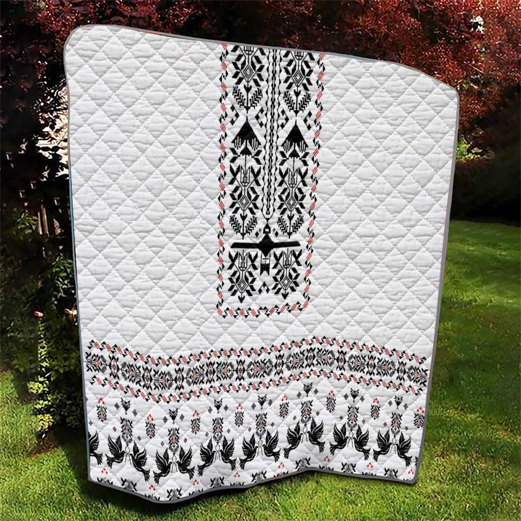 Ukraine Military Vyshyvanka Pattern Quilt Ukrainian Heritage White Tactical Style - Wonder Print Shop