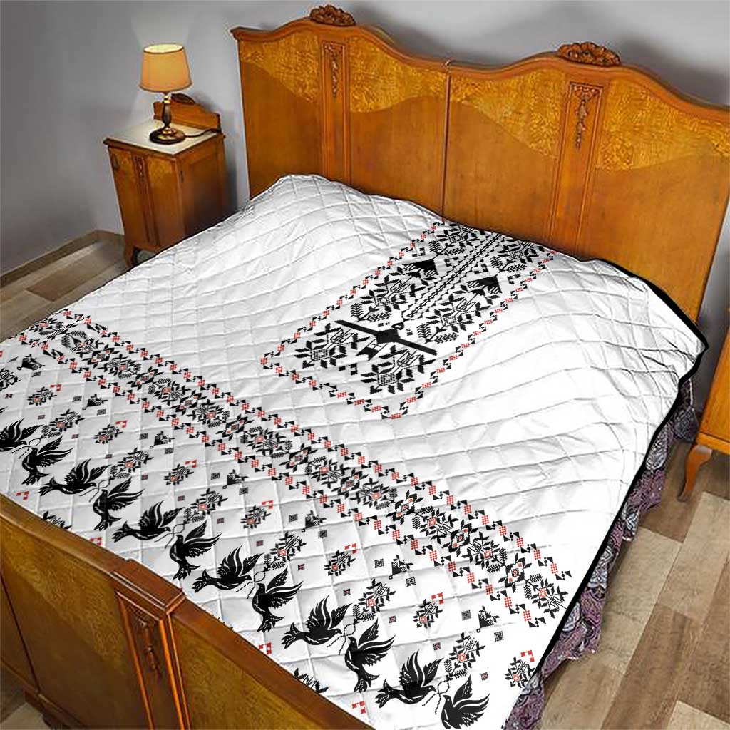 Ukraine Military Vyshyvanka Pattern Quilt Ukrainian Heritage White Tactical Style - Wonder Print Shop