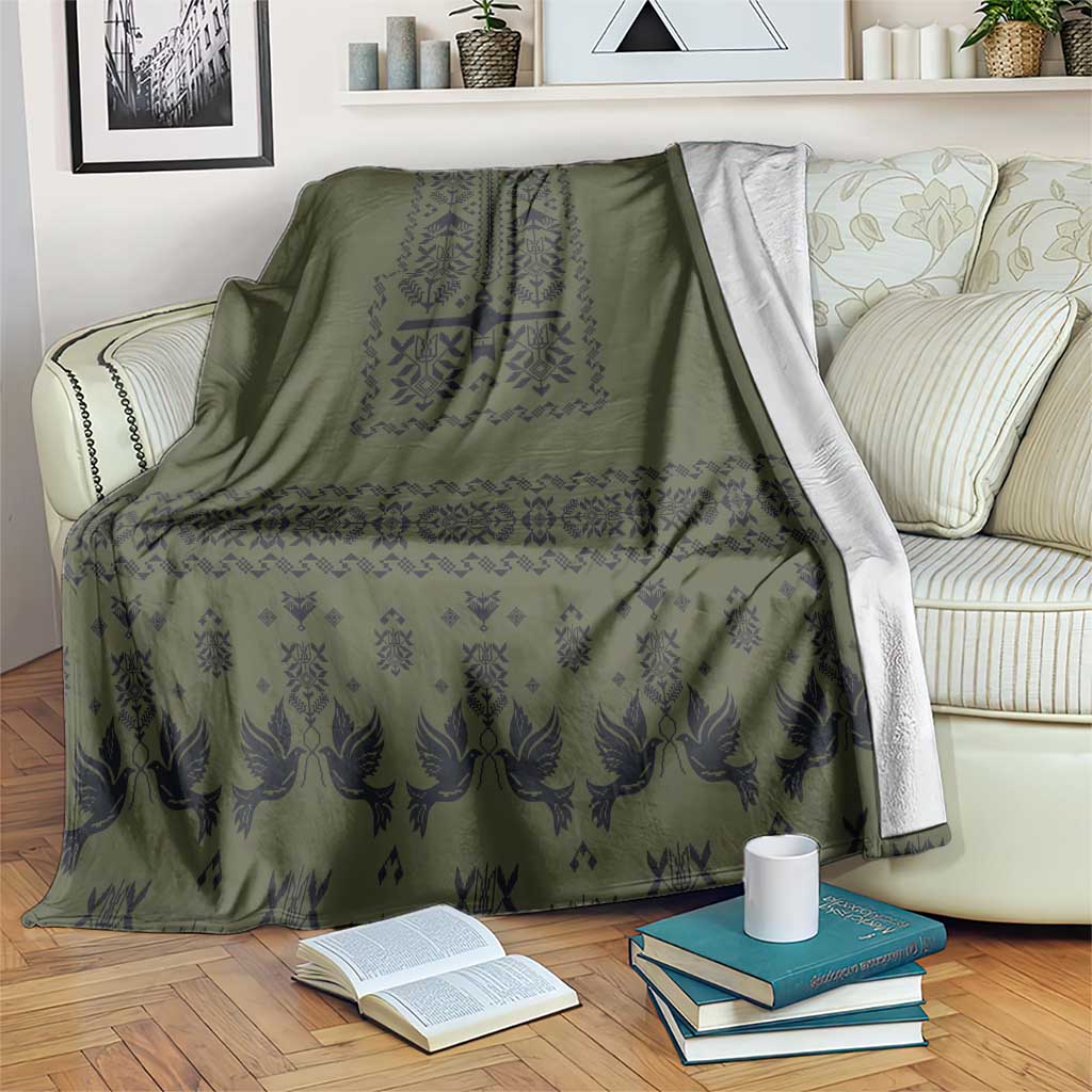 Ukraine Military Vyshyvanka Pattern Blanket Ukrainian Heritage Green Tactical Style - Wonder Print Shop