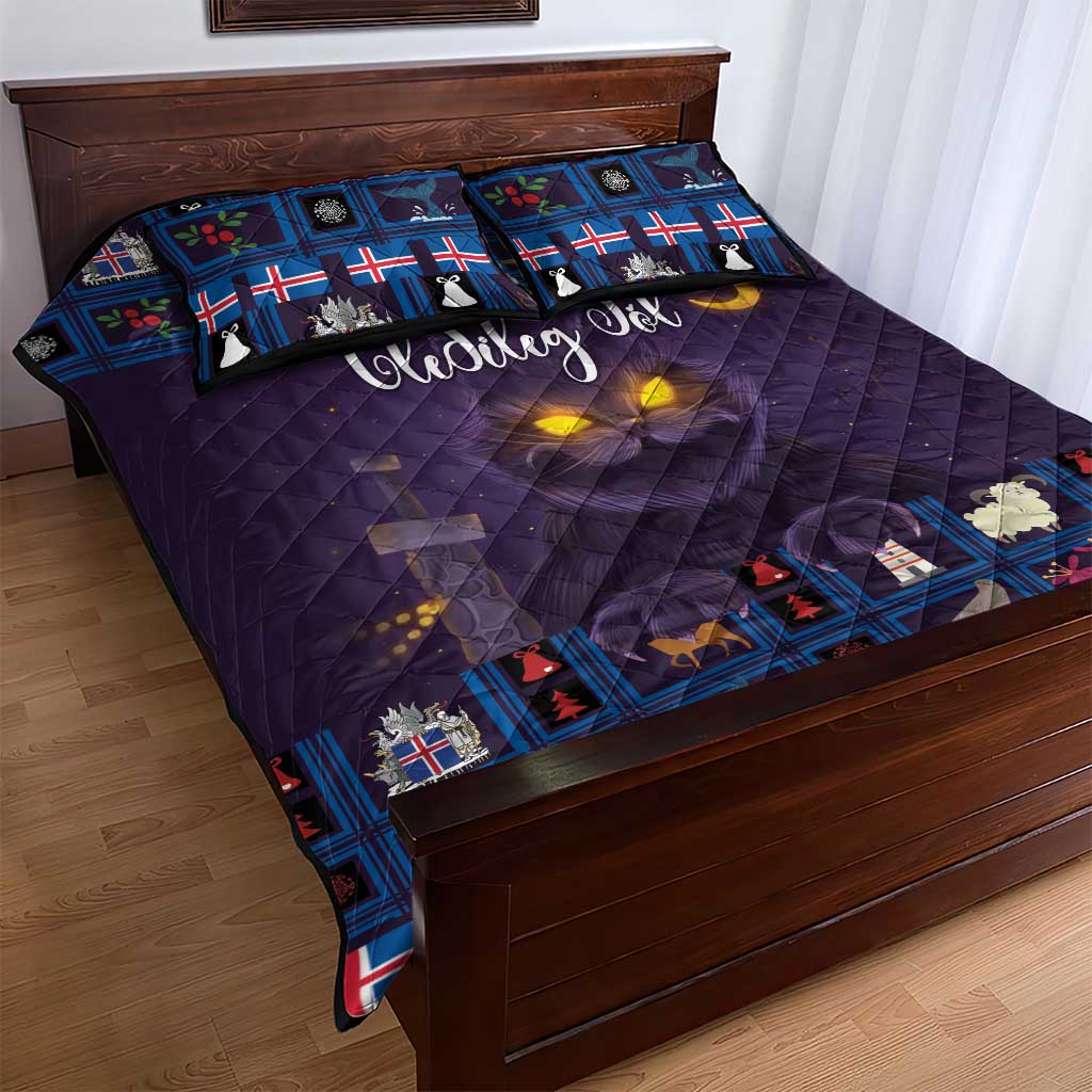 Iceland Christmas Quilt Bed Set Yule Cat Christmas Lightning Art - Wonder Print Shop