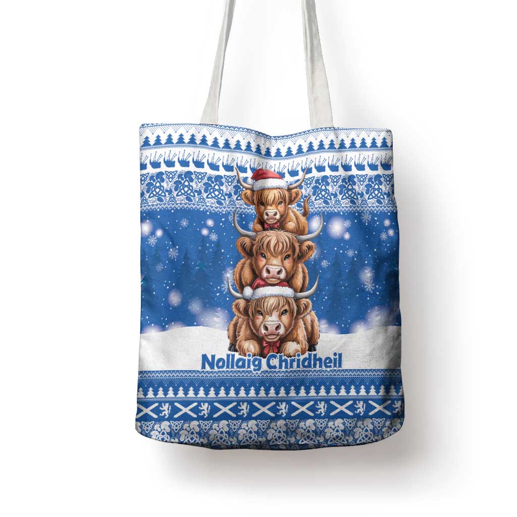 Scotland Highland Cow Christmas Tote Bag Nollaig Chridheil Blue Winter - Wonder Print Shop