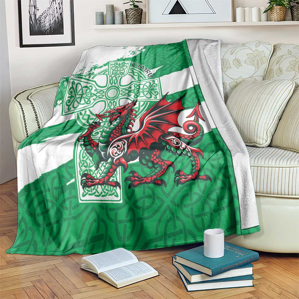 Wales Celtic Cross Blanket Cymru Am Byth Green Version - Wonder Print Shop