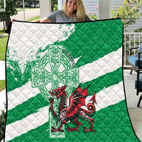 Wales Celtic Cross Quilt Cymru Am Byth Green Version - Wonder Print Shop