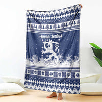 Finland Christmas Hannunvaakuna Blanket Hyvaa Joulua Nordic Snow Lion Blue Version - Wonder Print Shop