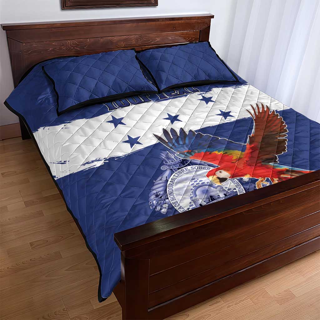 Honduras Independence Day Quilt Bed Set Scarlet Macaw Flag Style - Wonder Print Shop