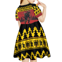 Merry Krampus Germany Kid Short Sleeve Dress Frohe Weihnachten - Wonder Print Shop