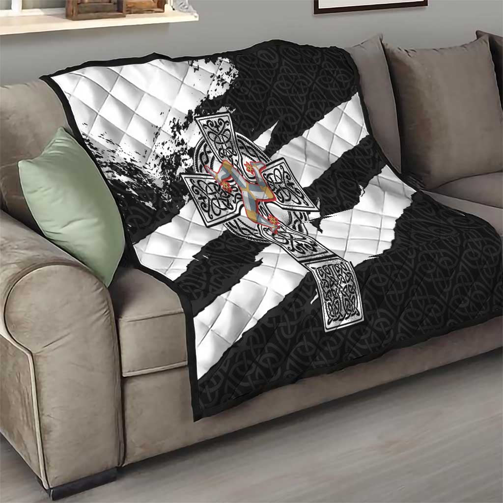 Isle of Man Celtic Cross Quilt Triskelion Emblem - Wonder Print Shop
