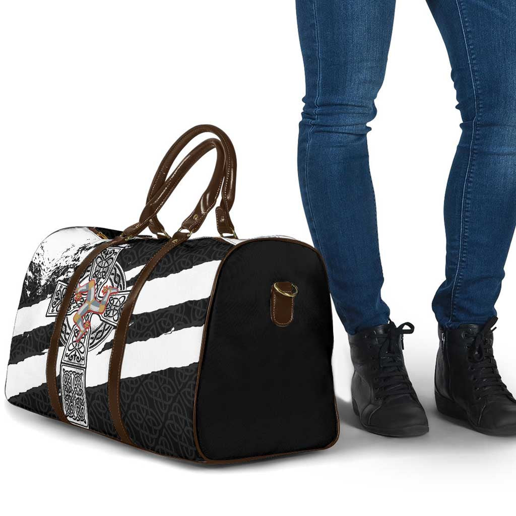 Isle of Man Celtic Cross Travel Bag Triskelion Emblem - Wonder Print Shop