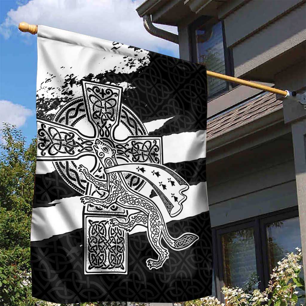 Brittany Celtic Cross Garden Flag Celtic Pattern - Wonder Print Shop