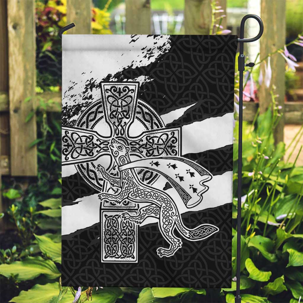 Brittany Celtic Cross Garden Flag Celtic Pattern - Wonder Print Shop