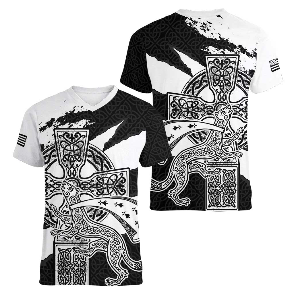 Brittany Celtic Cross Women V-Neck T-Shirt Celtic Pattern - Wonder Print Shop