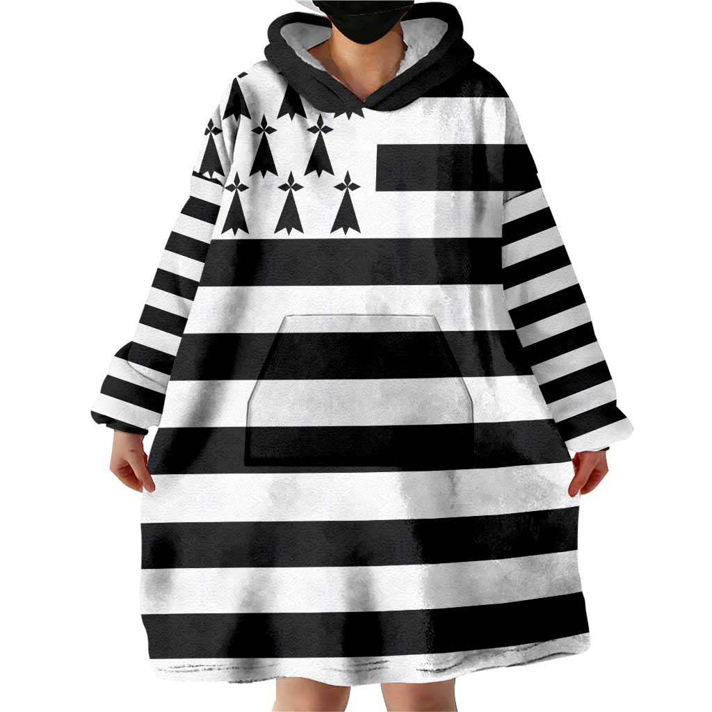 Brittany Flag Style Wearable Blanket Hoodie Kentoch Mervel Eget Bezan Saotret - Wonder Print Shop