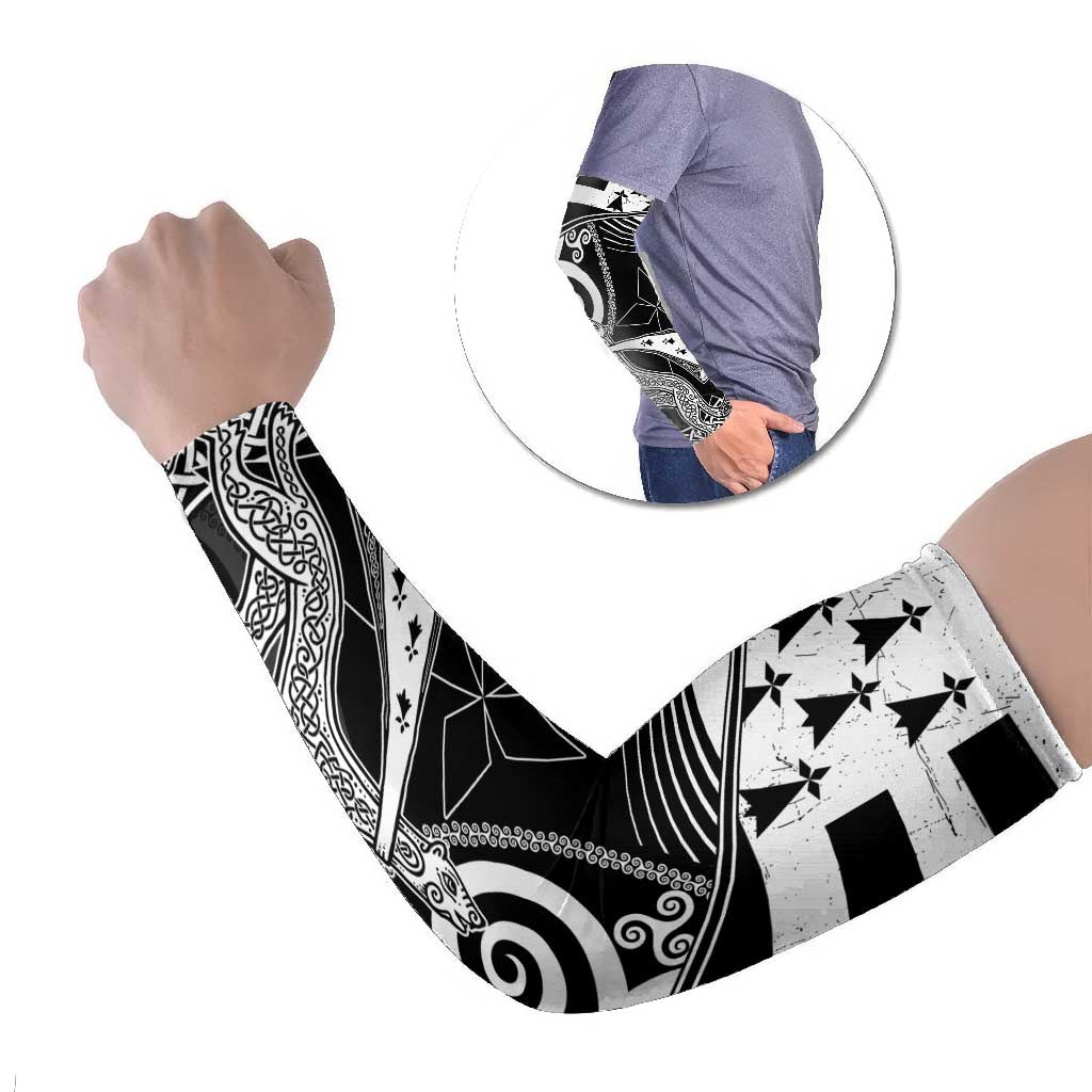 Brittany Ermine Celtic Arm Sleeves Black Celtic Triskels - Wonder Print Shop