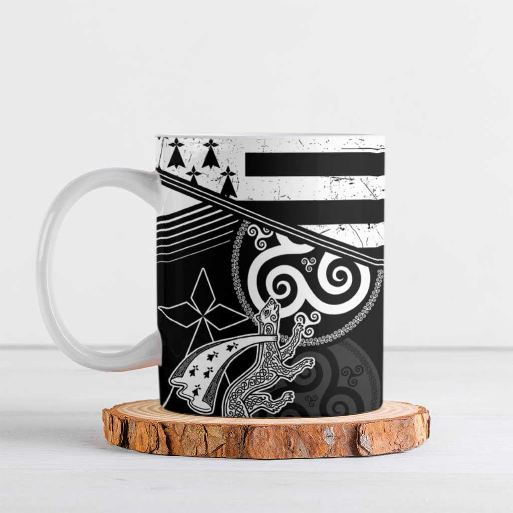 Brittany Ermine Celtic Ceramic Mug Black Celtic Triskels - Wonder Print Shop