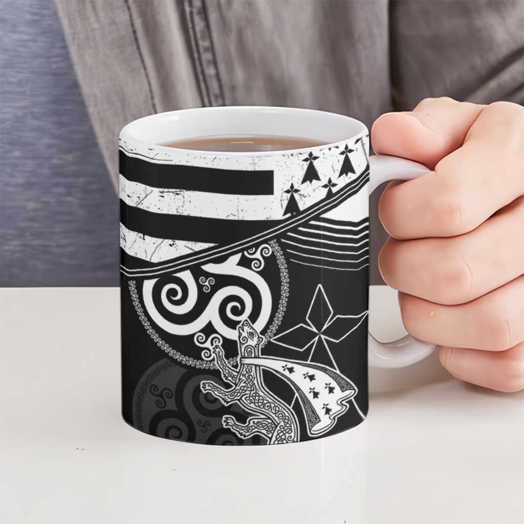 Brittany Ermine Celtic Ceramic Mug Black Celtic Triskels - Wonder Print Shop