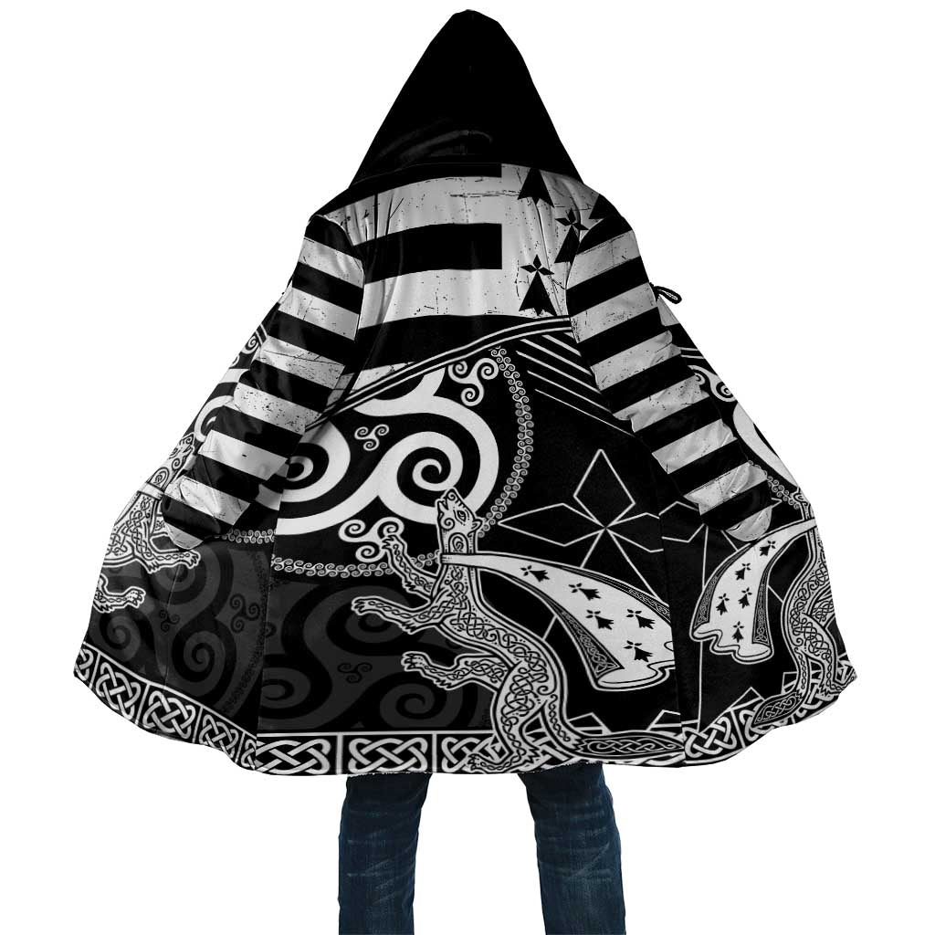 Brittany Ermine Celtic Cloak Black Celtic Triskels - Wonder Print Shop