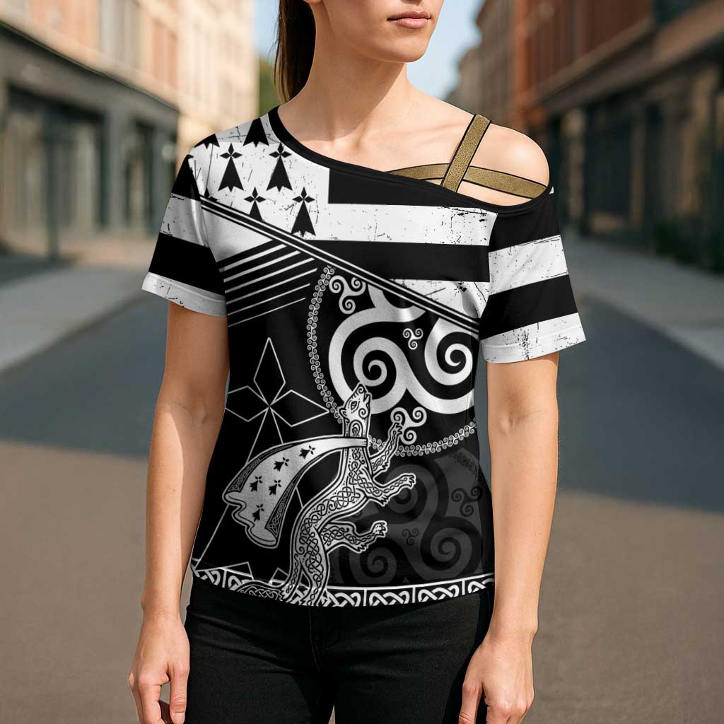 Brittany Ermine Celtic Cross Shoulder Shirt Black Celtic Triskels - Wonder Print Shop