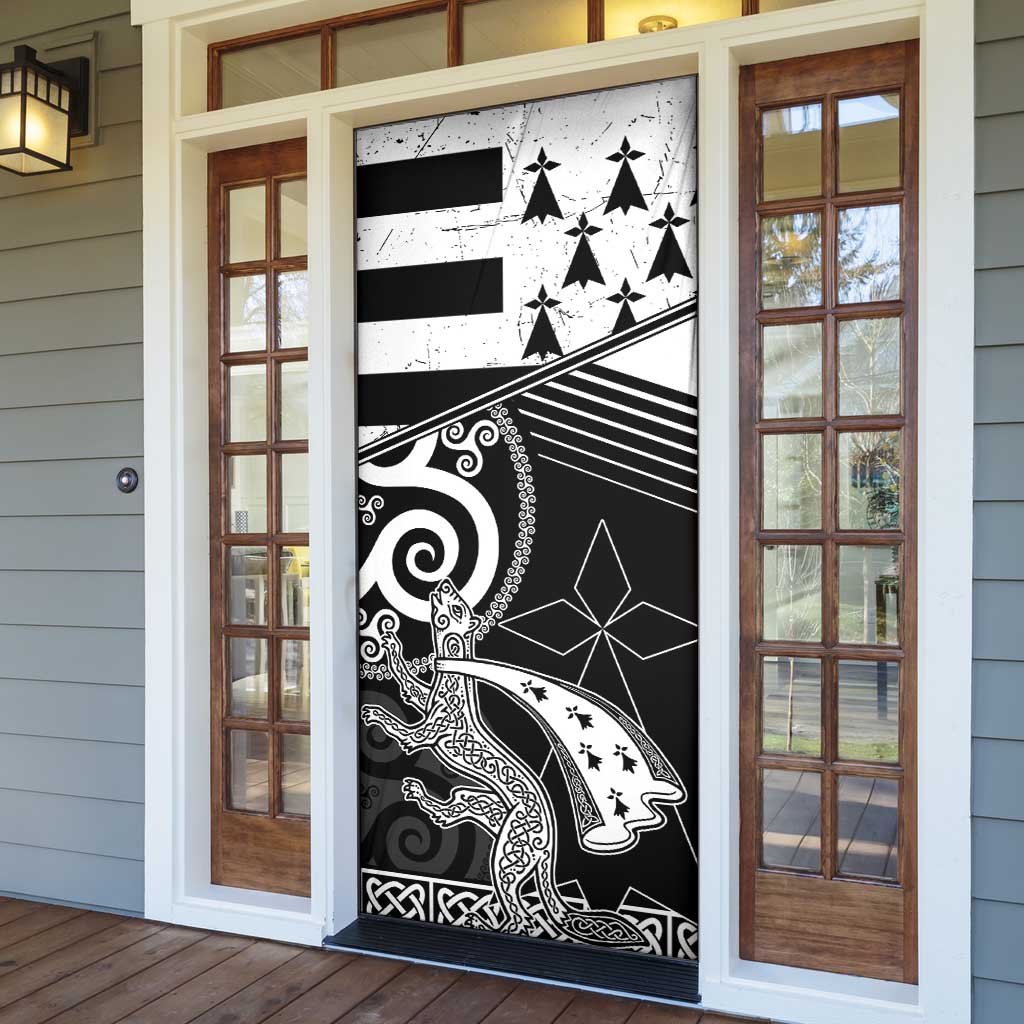 Brittany Ermine Celtic Door Cover Black Celtic Triskels - Wonder Print Shop