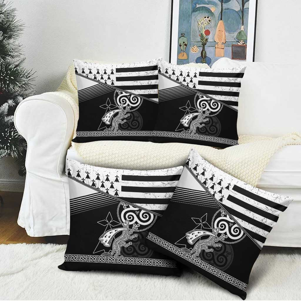 Brittany Ermine Celtic Pillow Cover Black Celtic Triskels - Wonder Print Shop