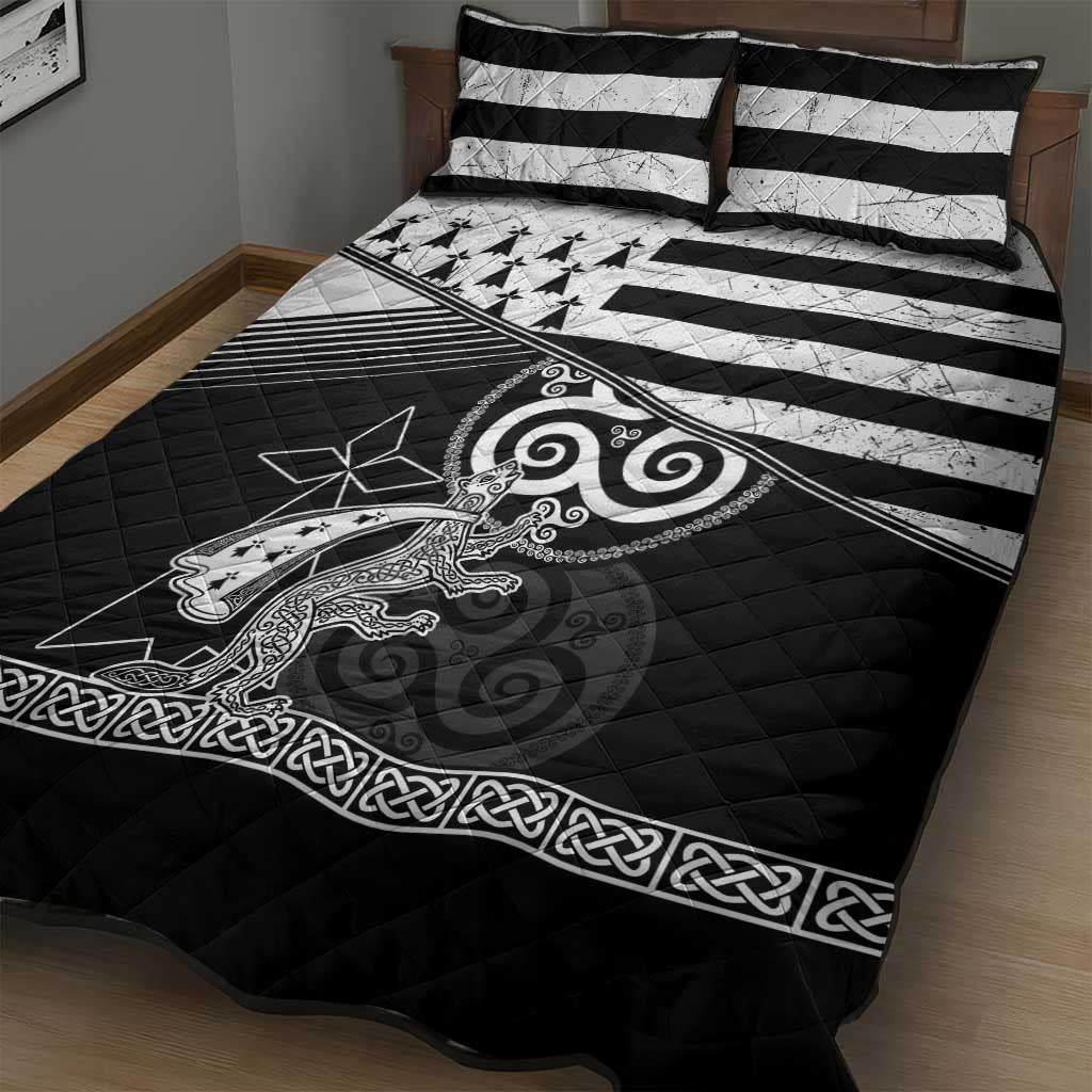 Brittany Ermine Celtic Quilt Bed Set Black Celtic Triskels - Wonder Print Shop