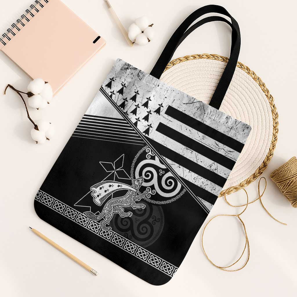 Brittany Ermine Celtic Tote Bag Black Celtic Triskels - Wonder Print Shop