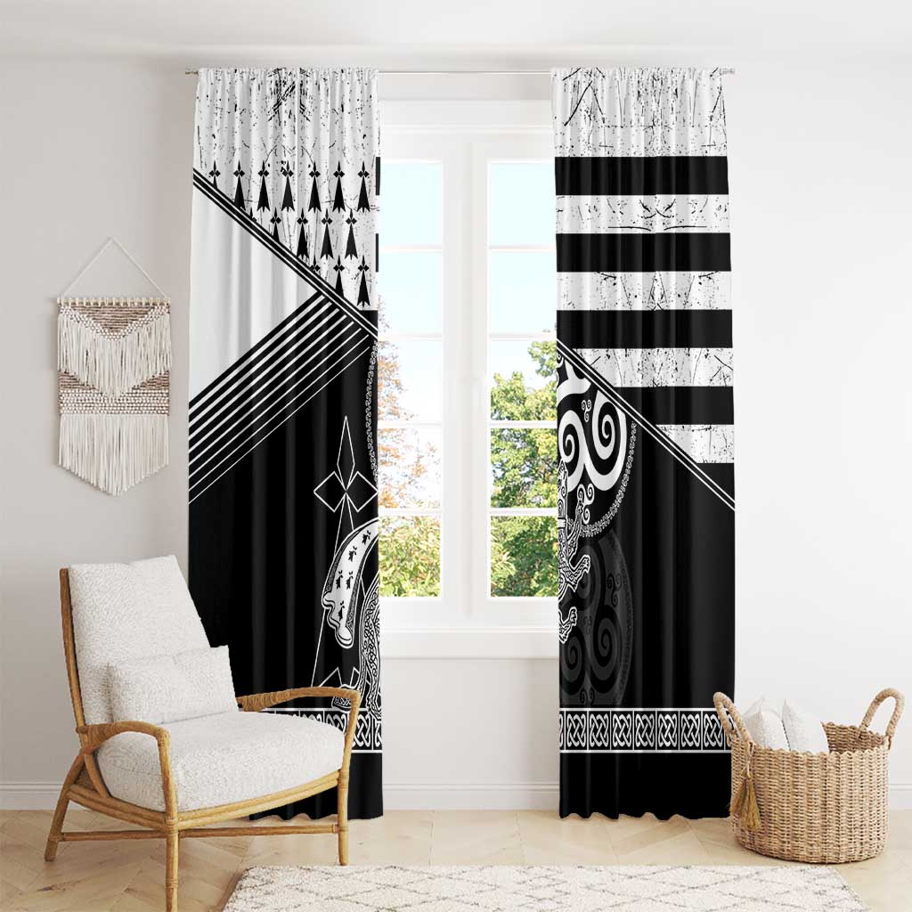 Brittany Ermine Celtic Window Curtain Black Celtic Triskels - Wonder Print Shop