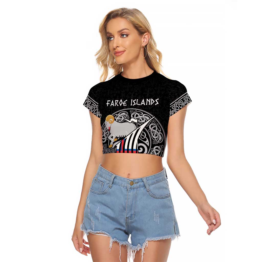 Personalized Viking Faroe Islands Raglan Cropped T Shirt Valhalla Viking Pattern