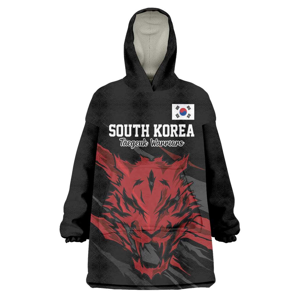 Custom South Korea Football Wearable Blanket Hoodie Taegeuk Warriors Spirit - Wonder Print Shop