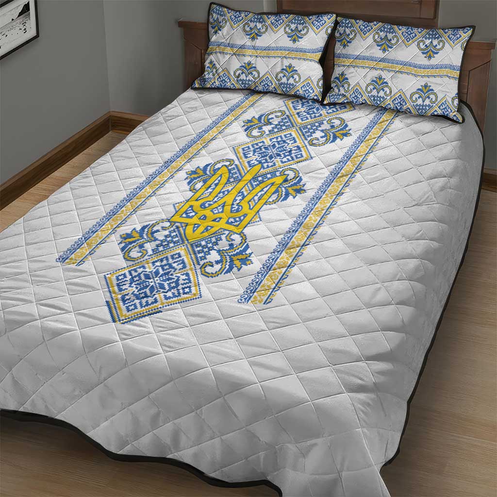 Vyshyvanka Day Quilt Bed Set Ukrainian Folk Traditions Pattern White Version
