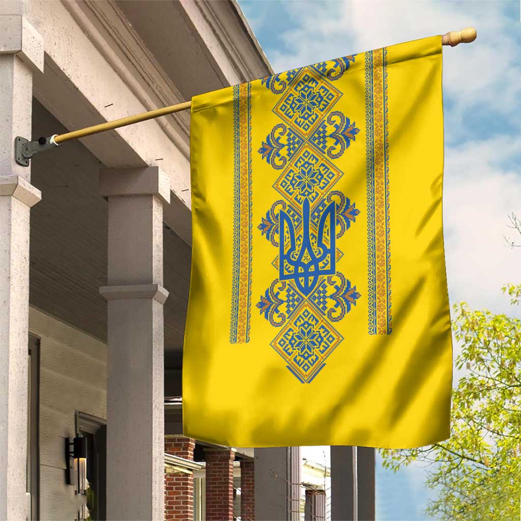 Vyshyvanka Day Garden Flag Ukrainian Folk Traditions Pattern Yellow Version